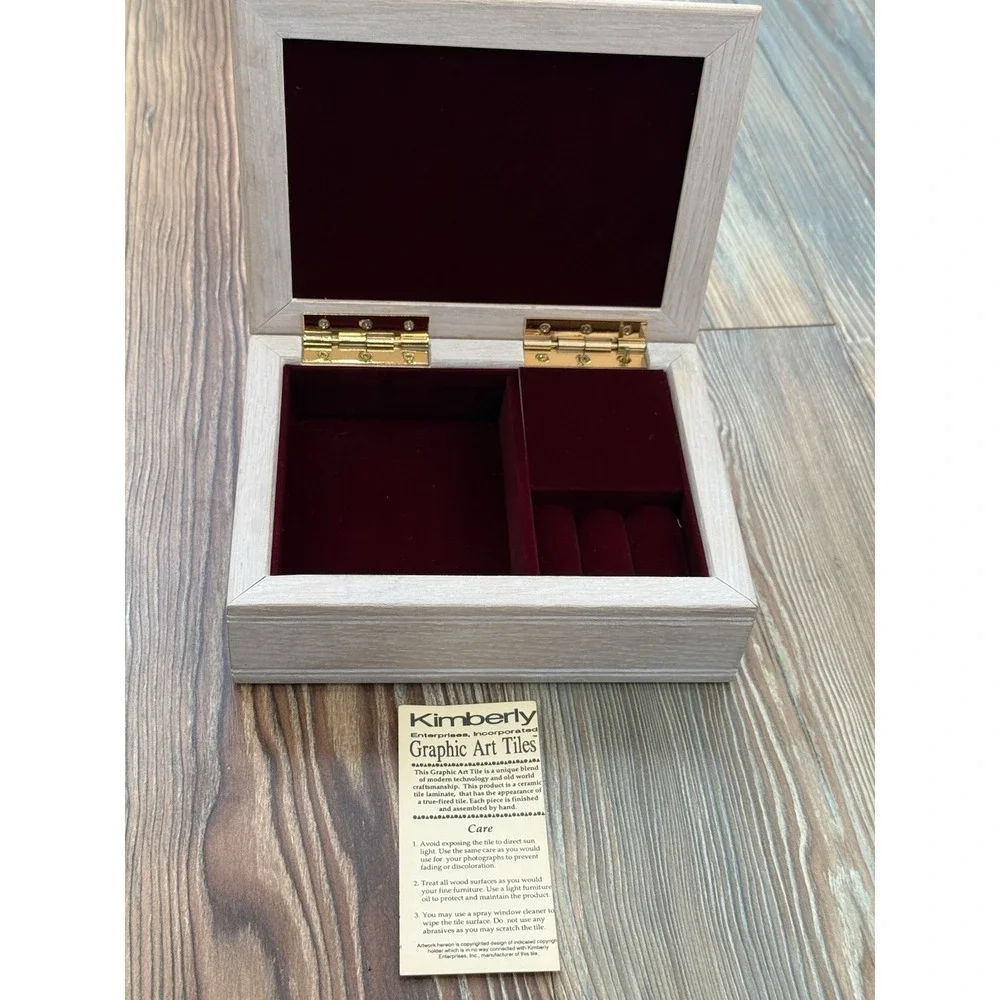 Vtg Wooden Jewelry Box with Tile Top Sleeping KittensVirginia Mille 6 1/2 L 2